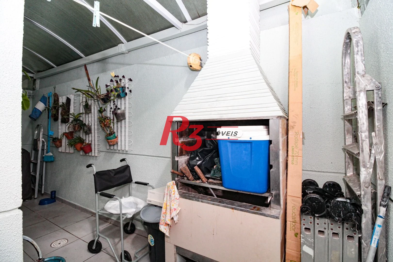 Sobrado com 3 dormitórios à venda, 89 m² por R$ 750.000,00 - Campo Grande - Santos/SP