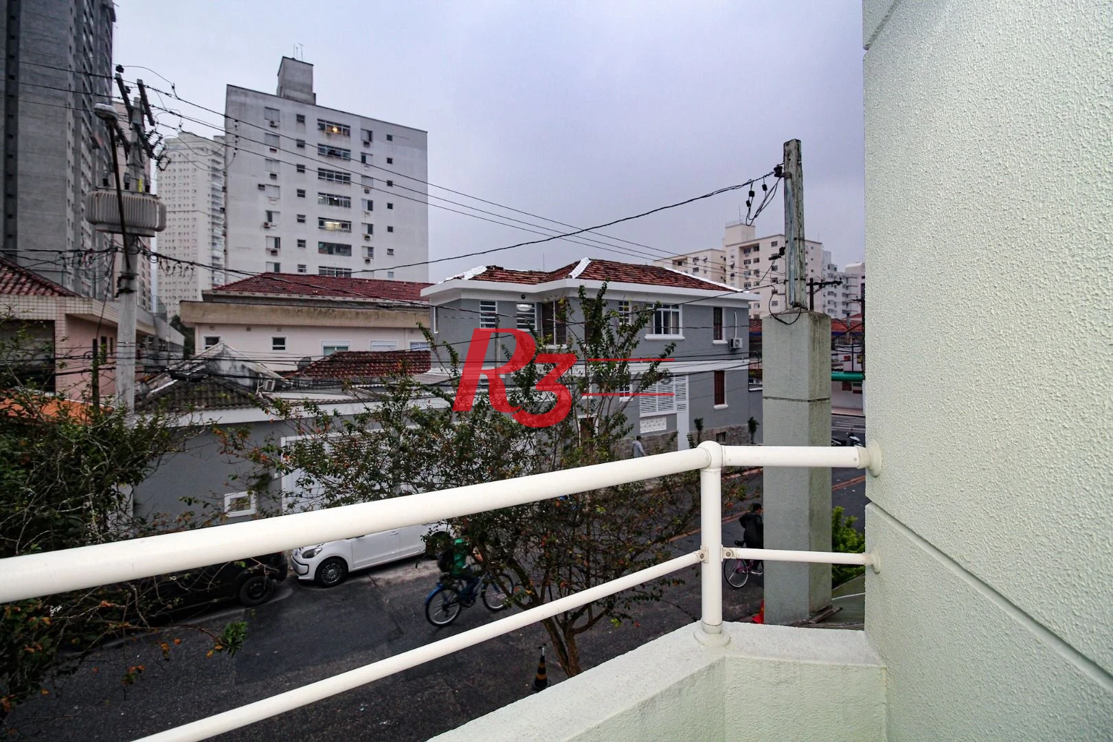 Sobrado com 3 dormitórios à venda, 89 m² por R$ 750.000,00 - Campo Grande - Santos/SP