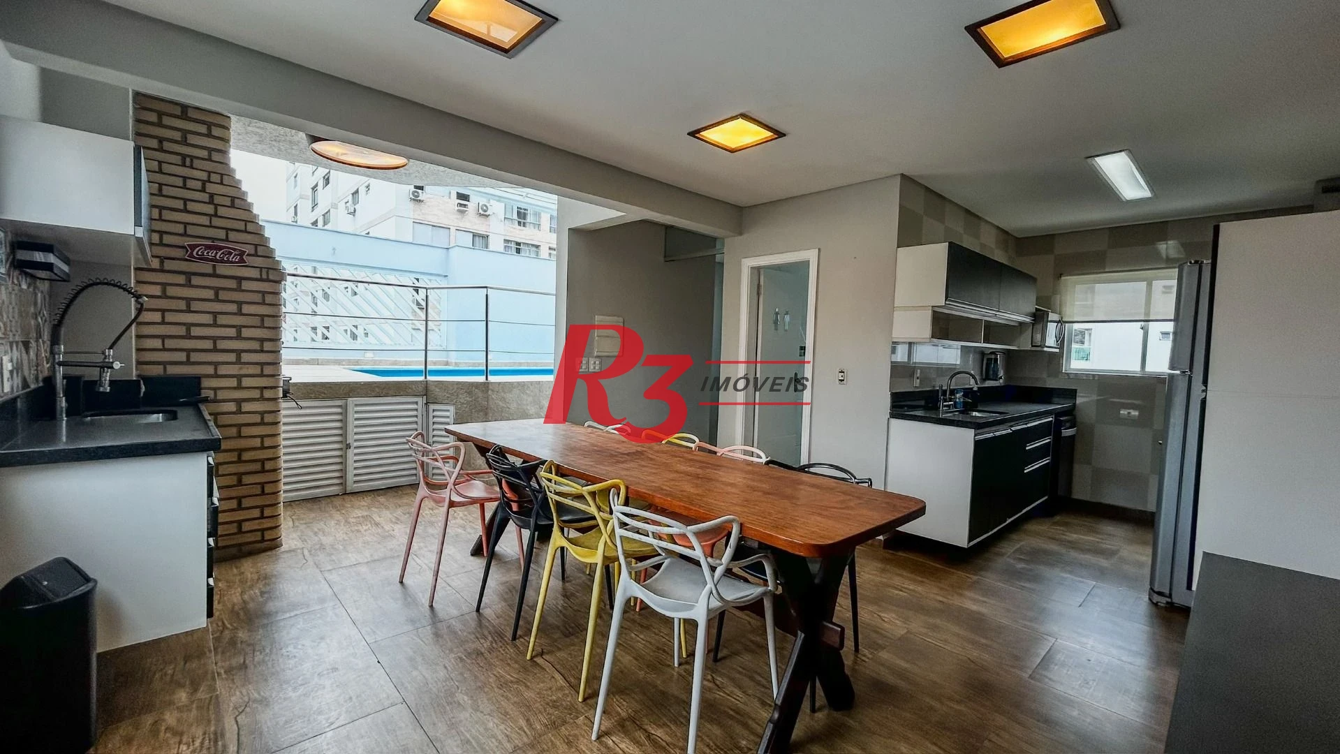 Casa com 3 dormitórios à venda, 307 m² por R$ 1.600.000,00 - Marapé - Santos/SP
