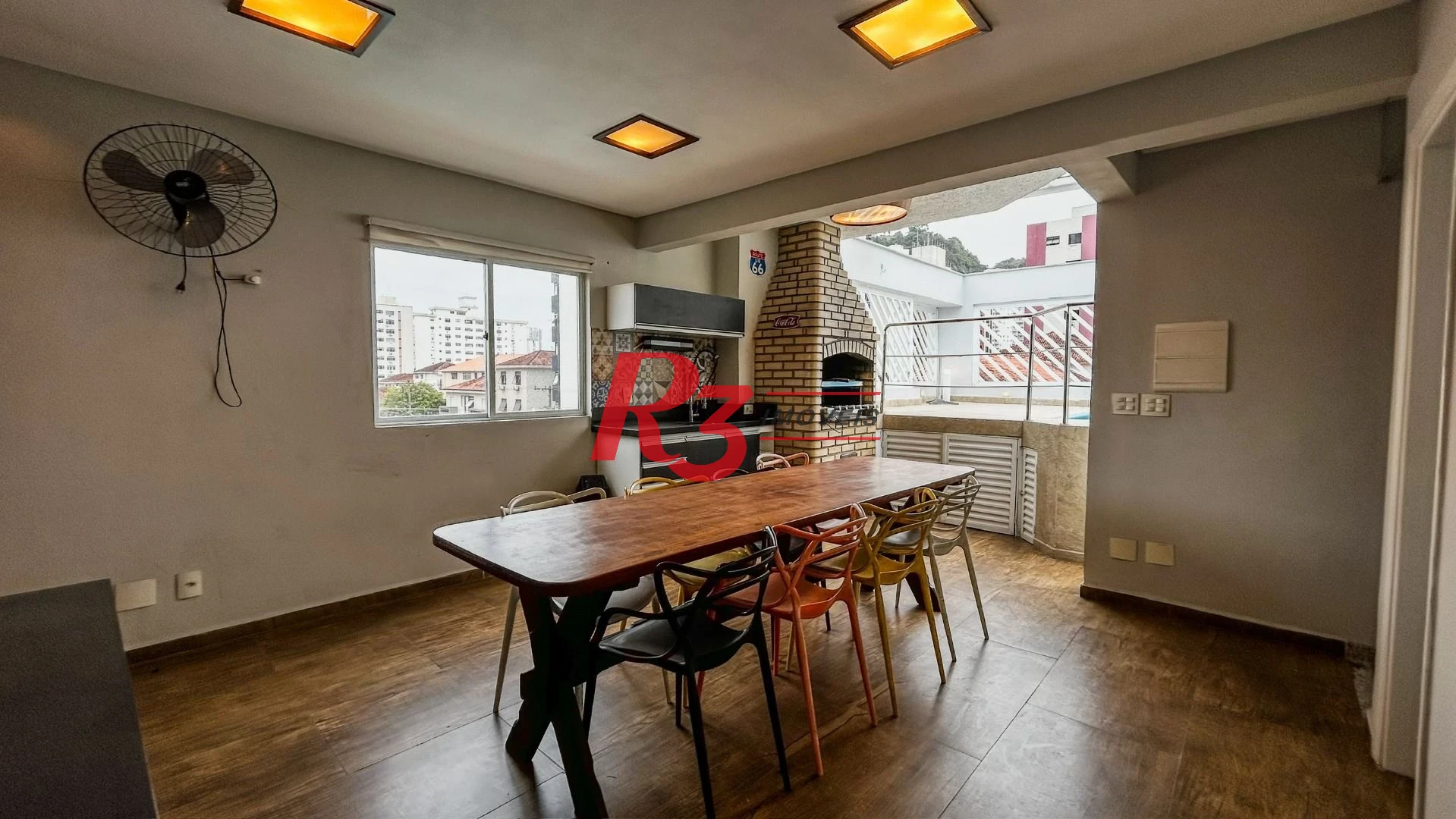 Casa com 3 dormitórios à venda, 307 m² por R$ 1.600.000,00 - Marapé - Santos/SP