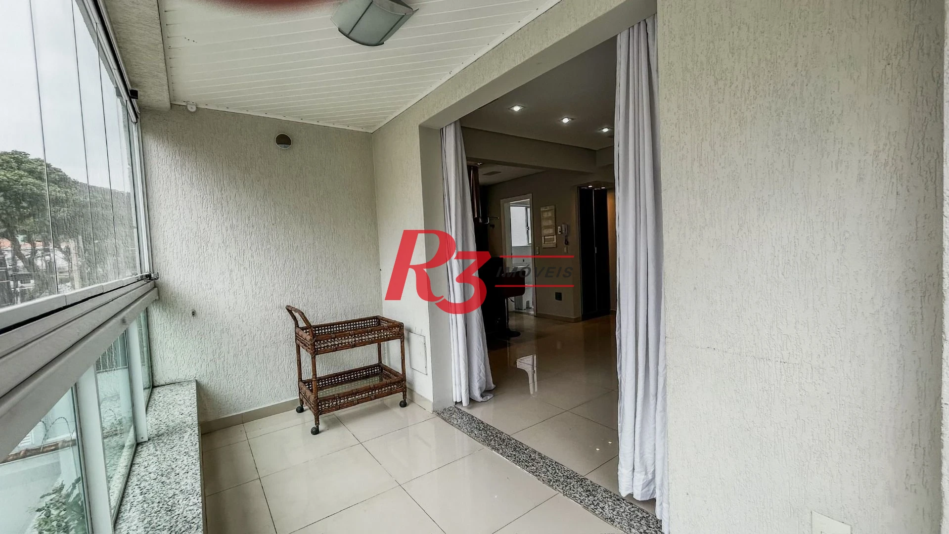Casa com 3 dormitórios à venda, 307 m² por R$ 1.600.000,00 - Marapé - Santos/SP