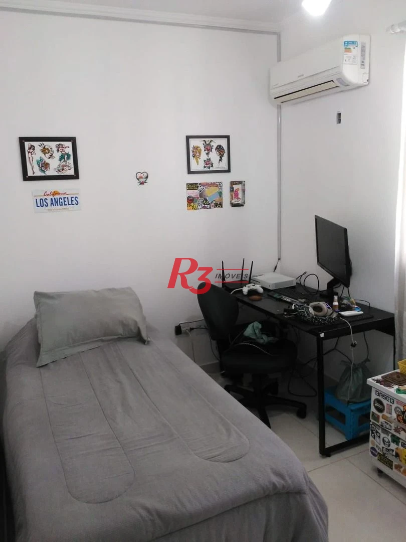 Casa com 3 dormitórios à venda, 128 m² por R$ 790.000,00 - Ponta da Praia - Santos/SP