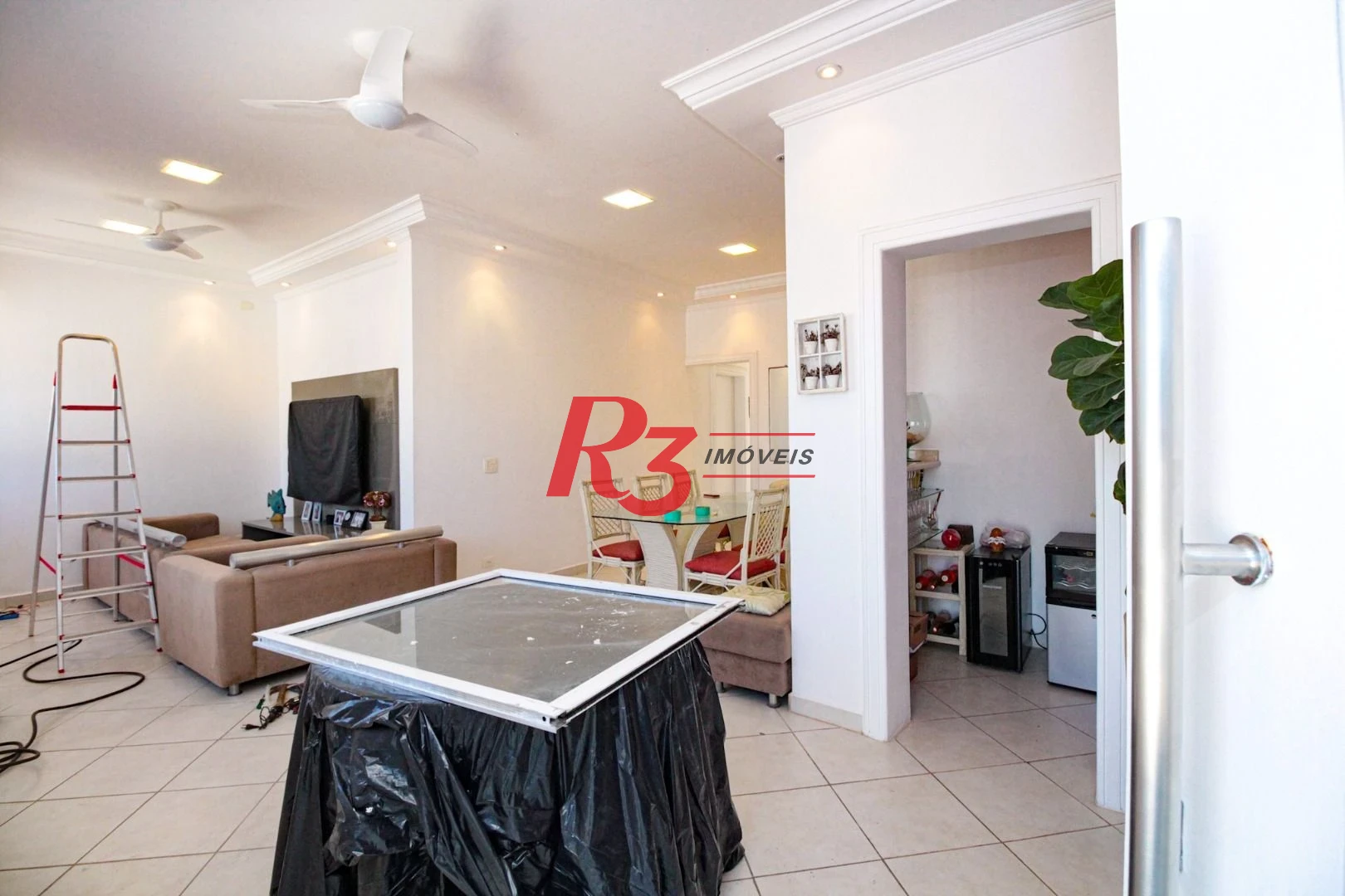 Sobrado à venda, 340 m² por R$ 2.700.000,00 - Loteamento João Batista Julião - Guarujá/SP