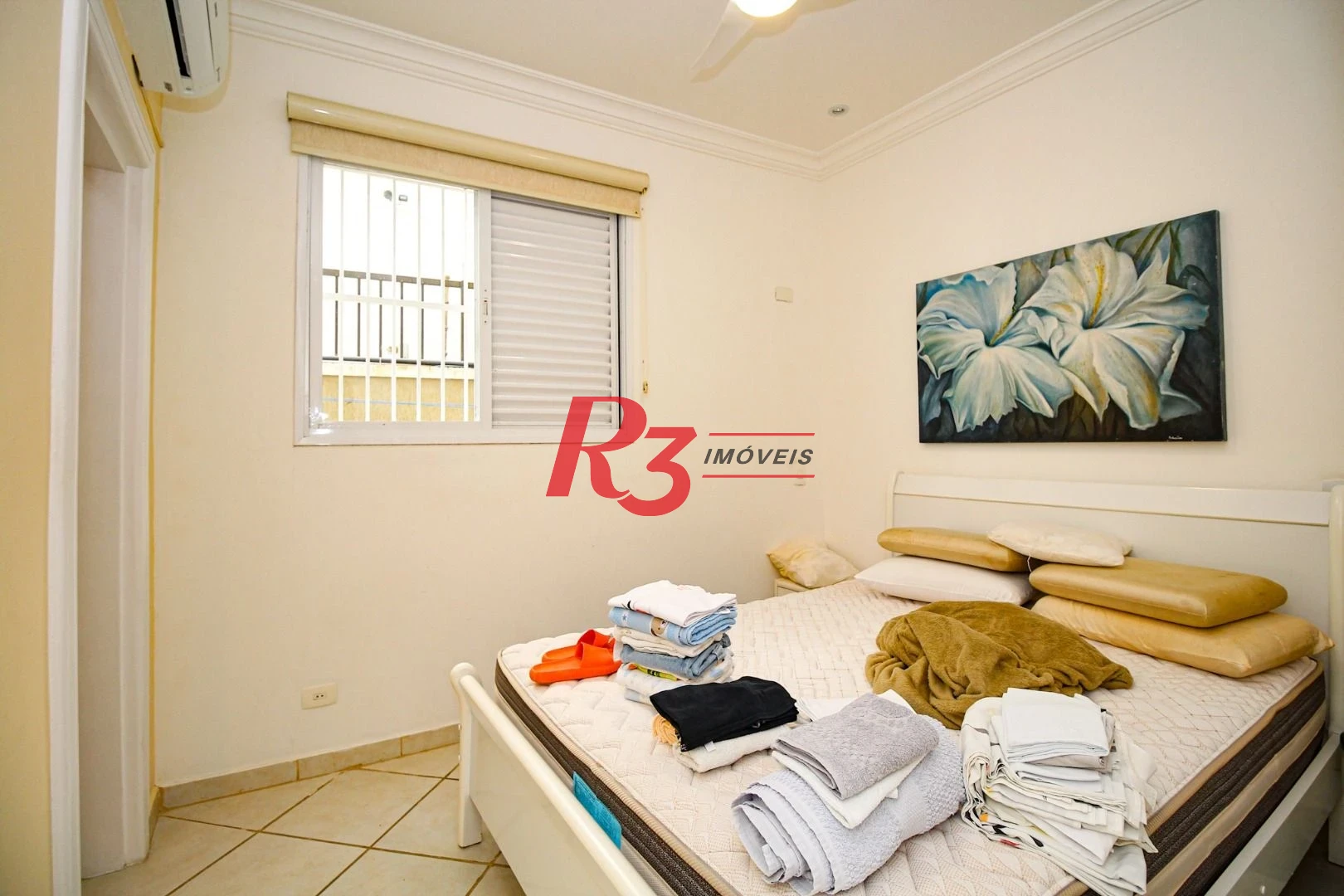 Sobrado à venda, 340 m² por R$ 2.700.000,00 - Loteamento João Batista Julião - Guarujá/SP