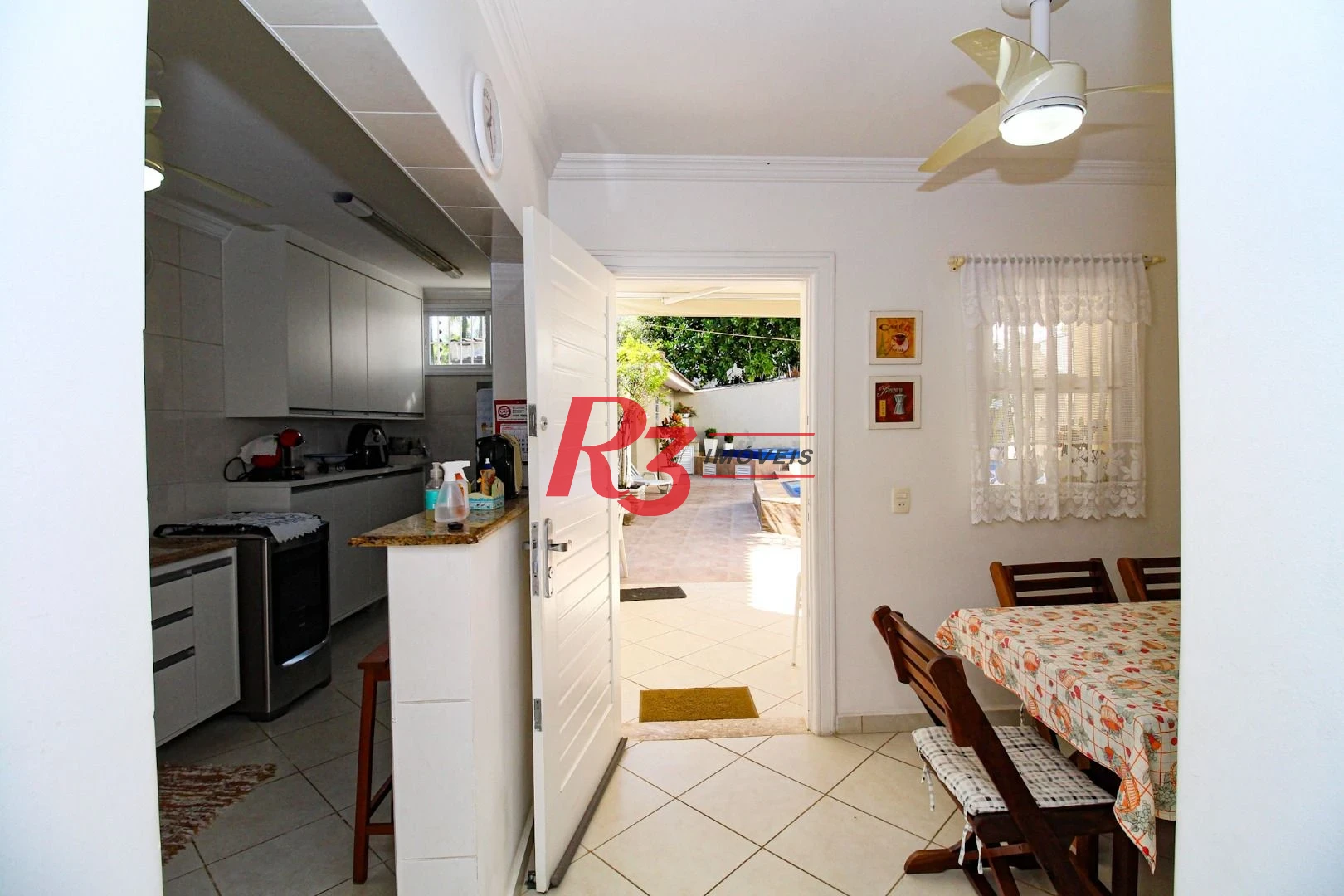 Sobrado à venda, 340 m² por R$ 2.700.000,00 - Loteamento João Batista Julião - Guarujá/SP