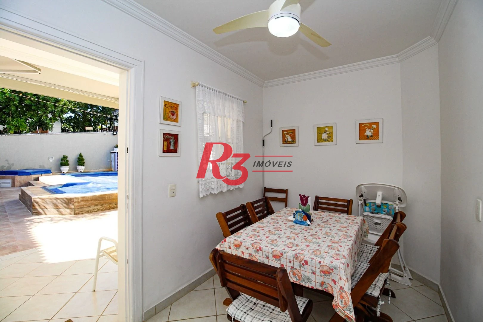 Sobrado à venda, 340 m² por R$ 2.700.000,00 - Loteamento João Batista Julião - Guarujá/SP