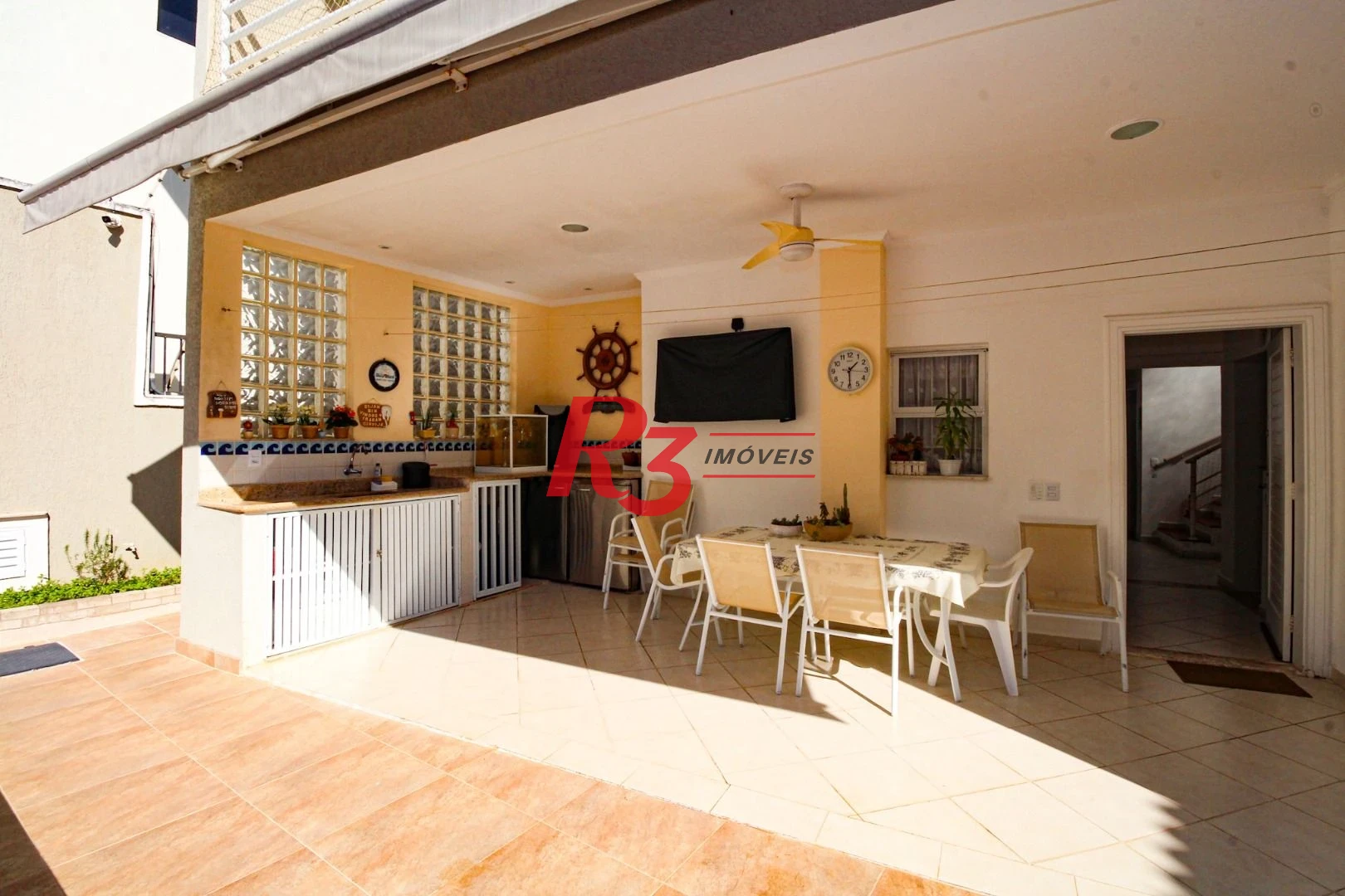 Sobrado à venda, 340 m² por R$ 2.700.000,00 - Loteamento João Batista Julião - Guarujá/SP