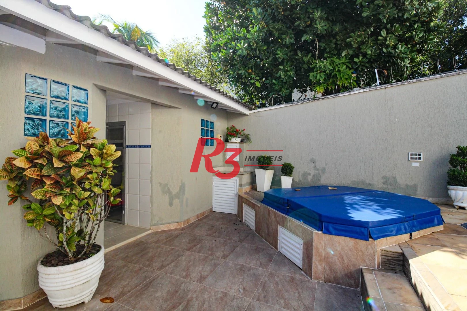 Sobrado à venda, 340 m² por R$ 2.700.000,00 - Loteamento João Batista Julião - Guarujá/SP