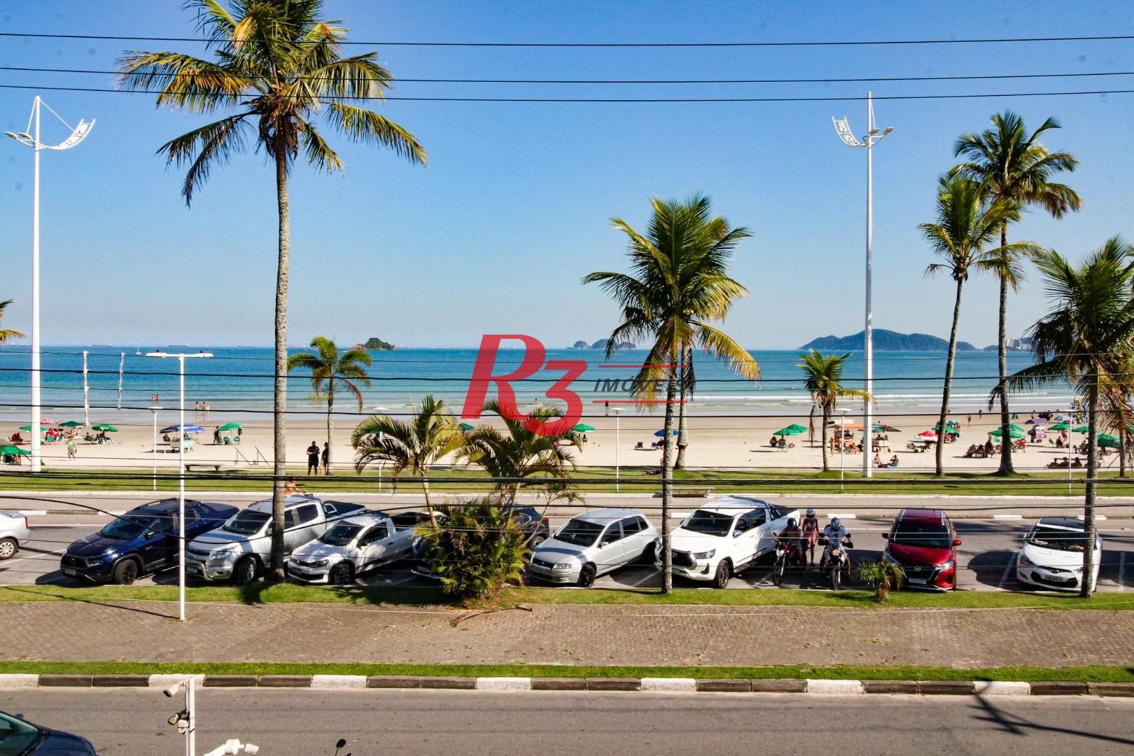 Sobrado à venda, 340 m² por R$ 2.700.000,00 - Loteamento João Batista Julião - Guarujá/SP
