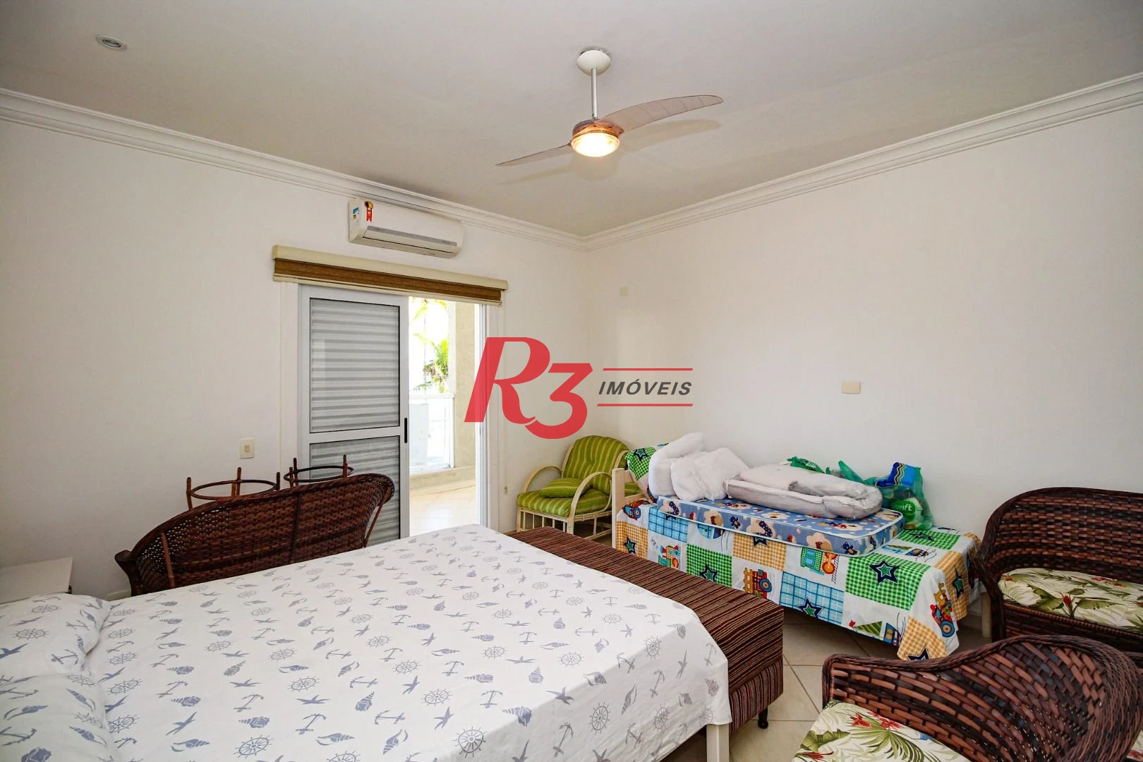 Sobrado à venda, 340 m² por R$ 2.700.000,00 - Loteamento João Batista Julião - Guarujá/SP