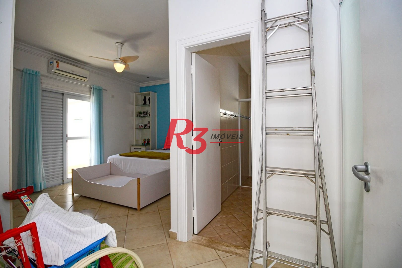 Sobrado à venda, 340 m² por R$ 2.700.000,00 - Loteamento João Batista Julião - Guarujá/SP