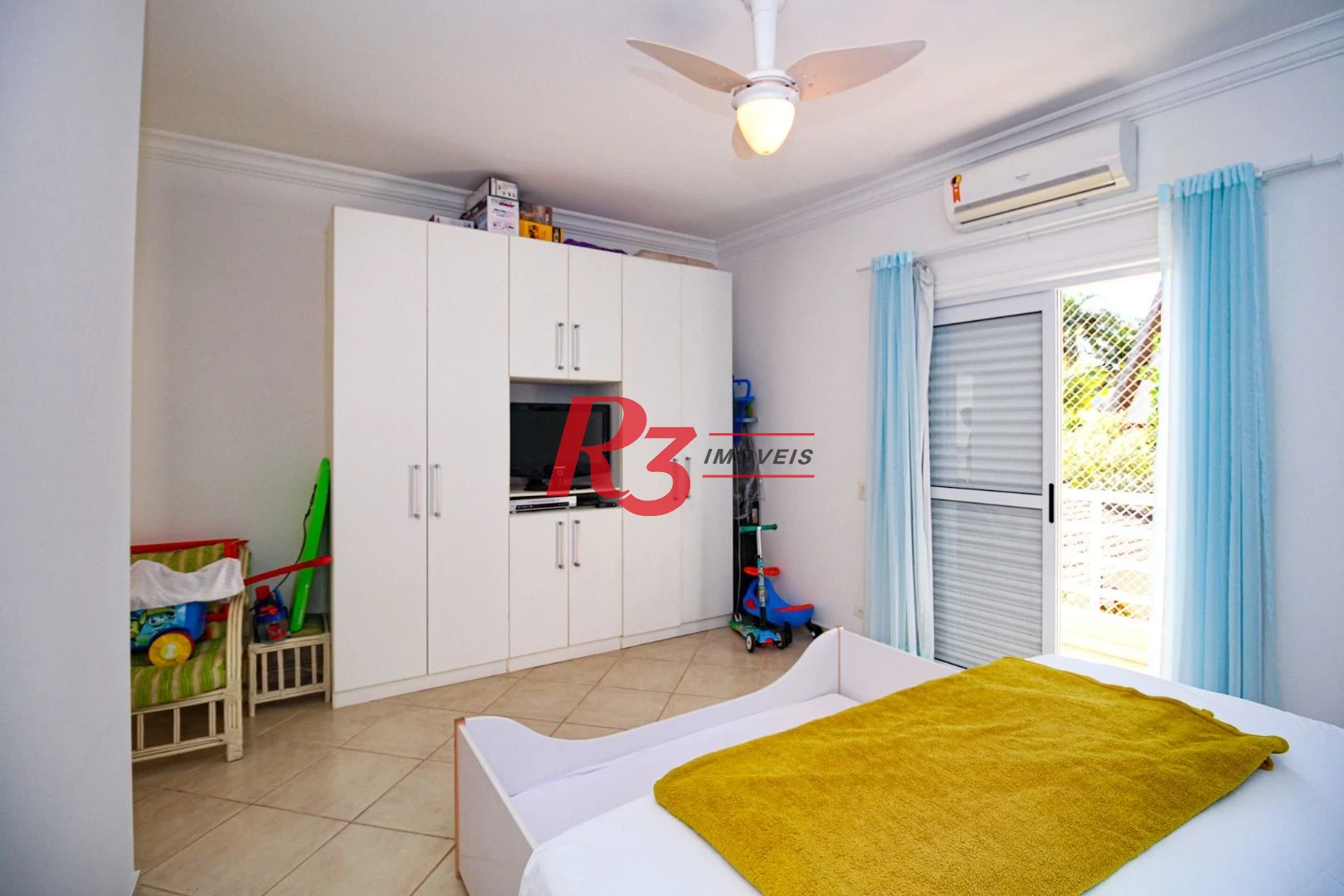 Sobrado à venda, 340 m² por R$ 2.700.000,00 - Loteamento João Batista Julião - Guarujá/SP