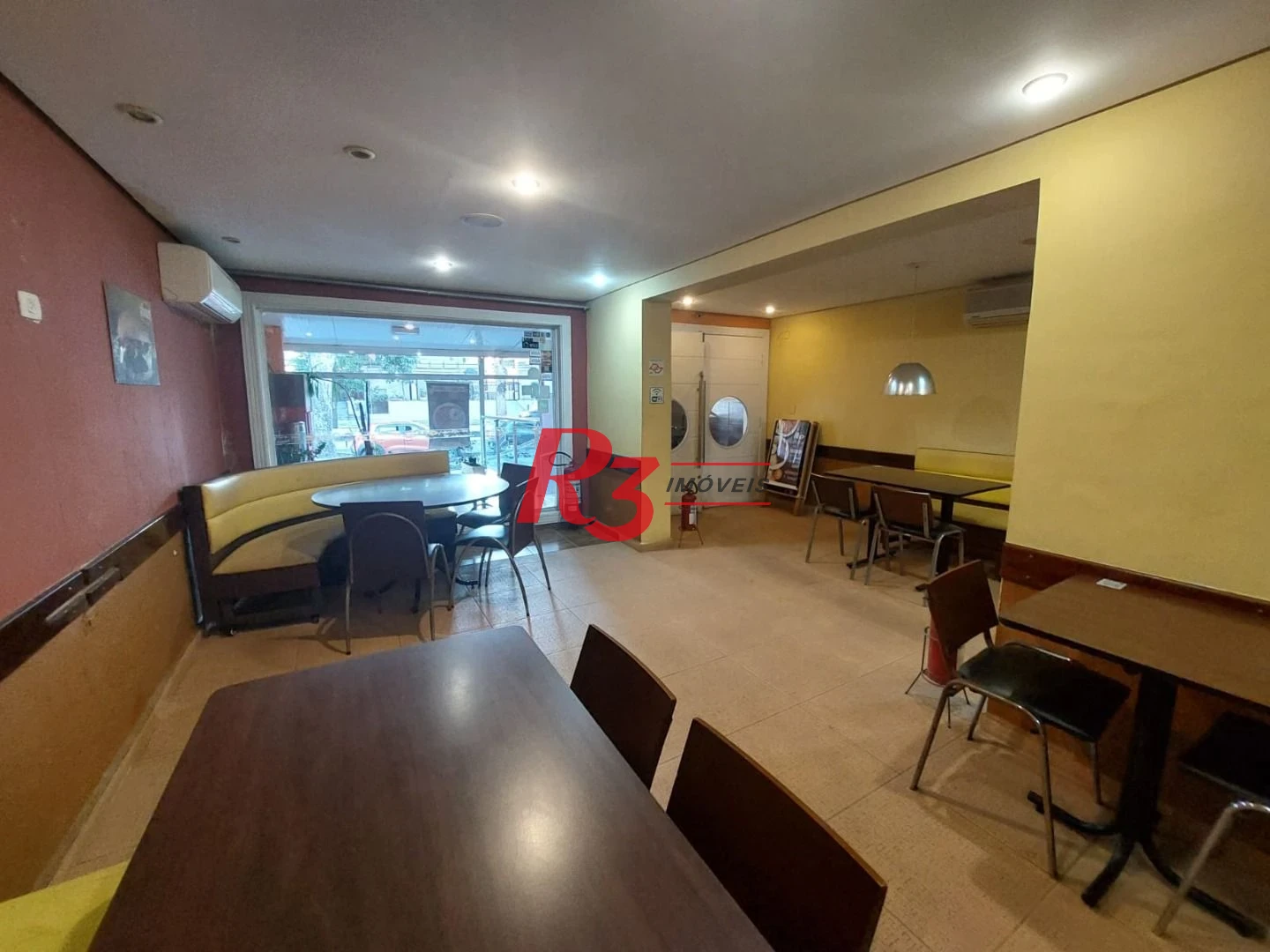 Casa com 3 dormitórios, 224 m² - venda por R$ 1.800.000,00 ou aluguel por R$ 8.548,43/mês - Boqueirão - Santos/SP