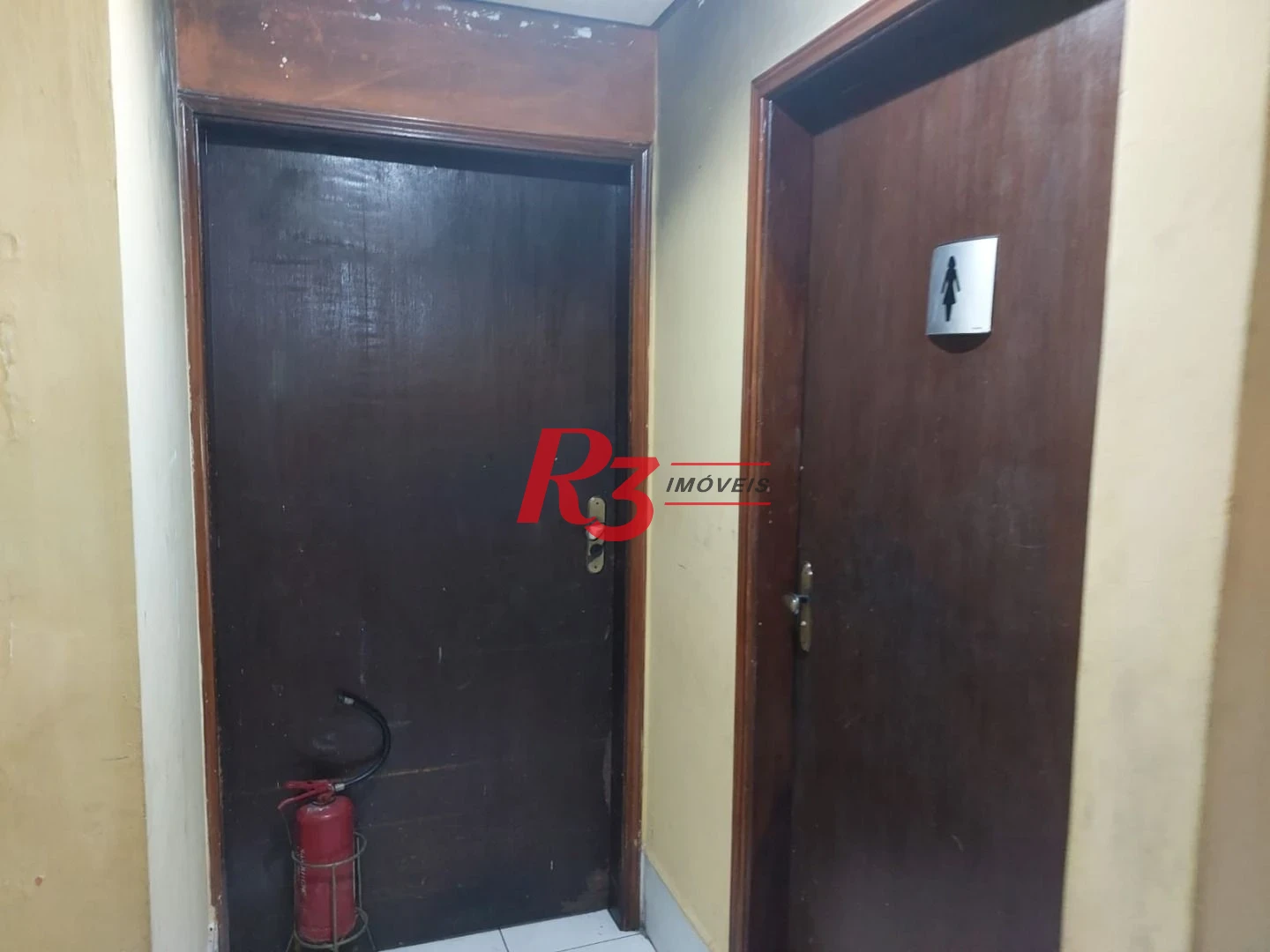 Casa com 3 dormitórios, 224 m² - venda por R$ 1.800.000,00 ou aluguel por R$ 8.548,43/mês - Boqueirão - Santos/SP
