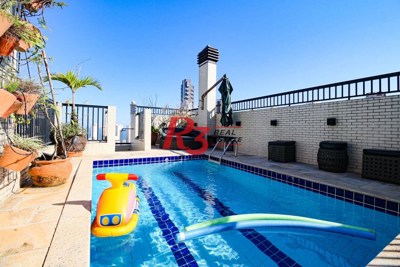Cobertura à venda, 292 m² por R$ 3.900.000,00 - Pompéia - Santos/SP