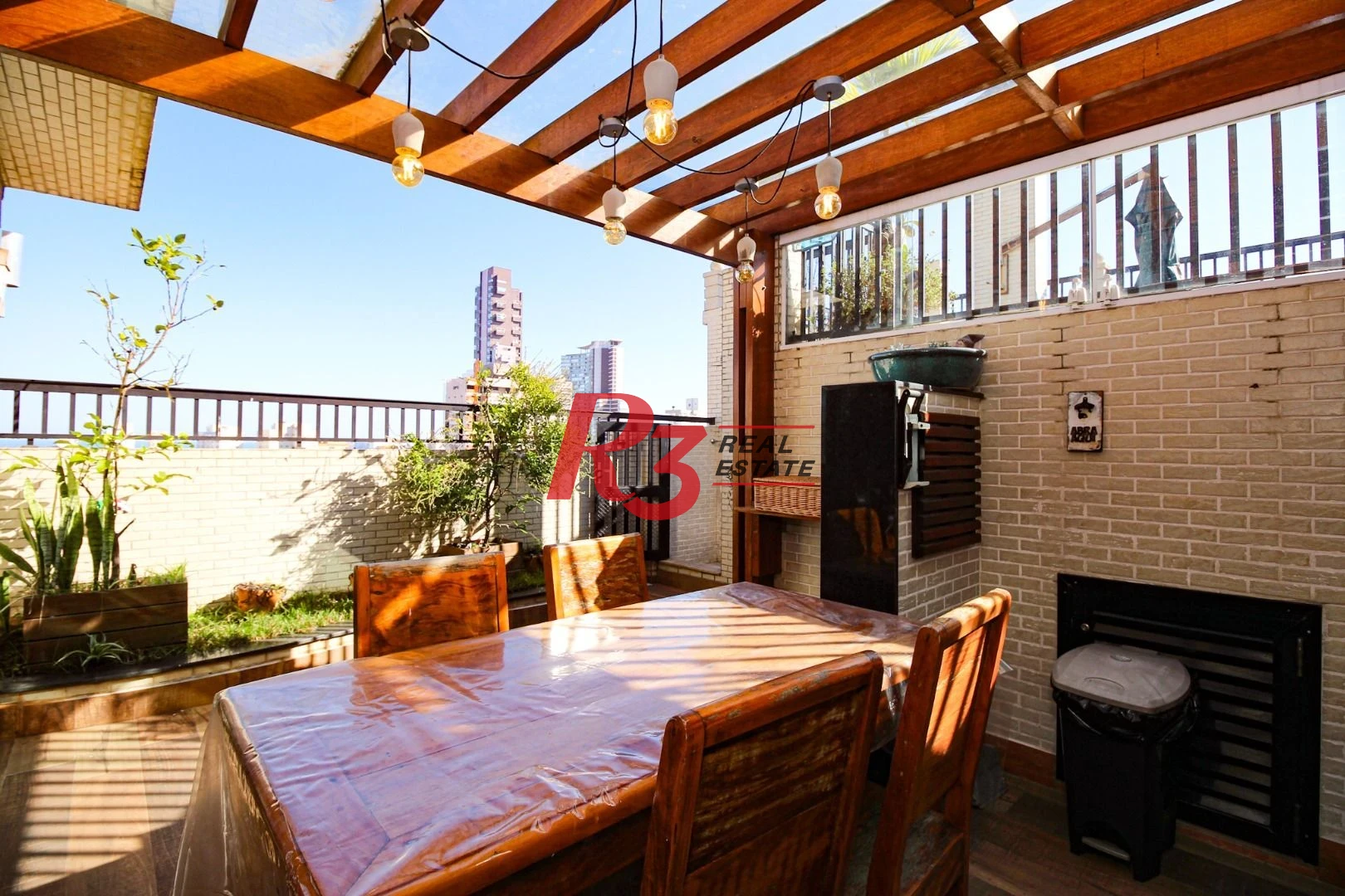 Cobertura à venda, 292 m² por R$ 3.900.000,00 - Pompéia - Santos/SP