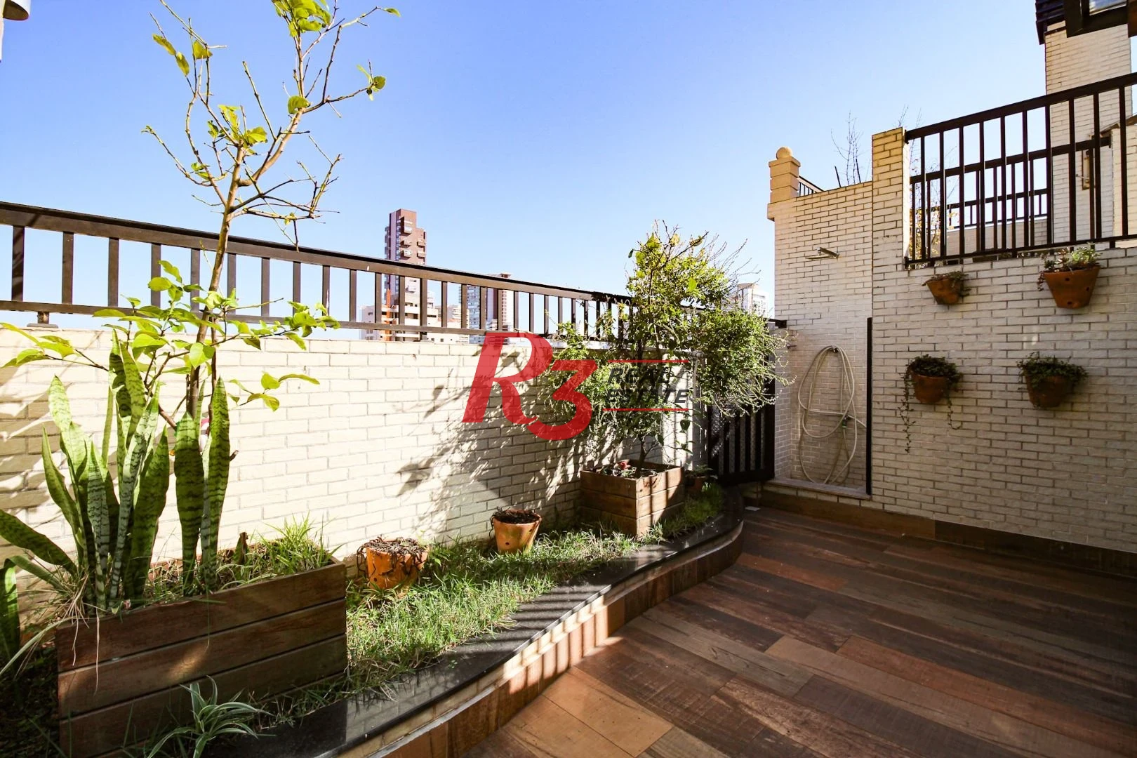 Cobertura à venda, 292 m² por R$ 3.900.000,00 - Pompéia - Santos/SP