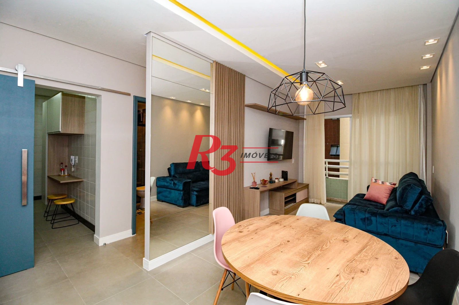 Apartamento com 1 dormitório para alugar, 60 m² por R$ 3.300,00/mês - Encruzilhada - Santos/SP