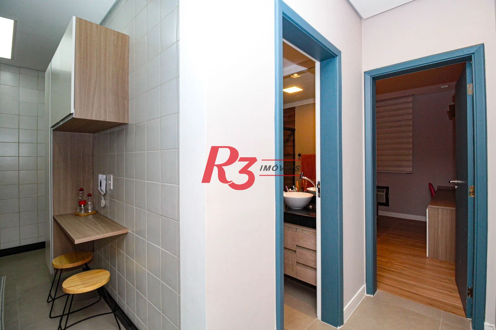 Apartamento com 1 dormitório para alugar, 60 m² por R$ 3.300,00/mês - Encruzilhada - Santos/SP