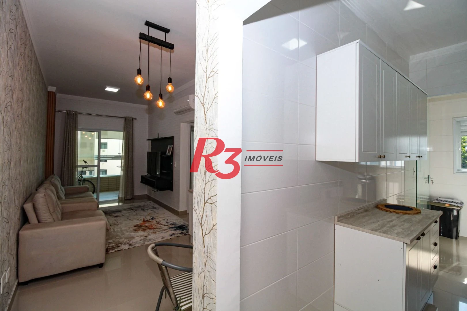 Apartamento com 2 dormitórios à venda, 69 m² por R$ 750.000,00 - Itararé - São Vicente/SP