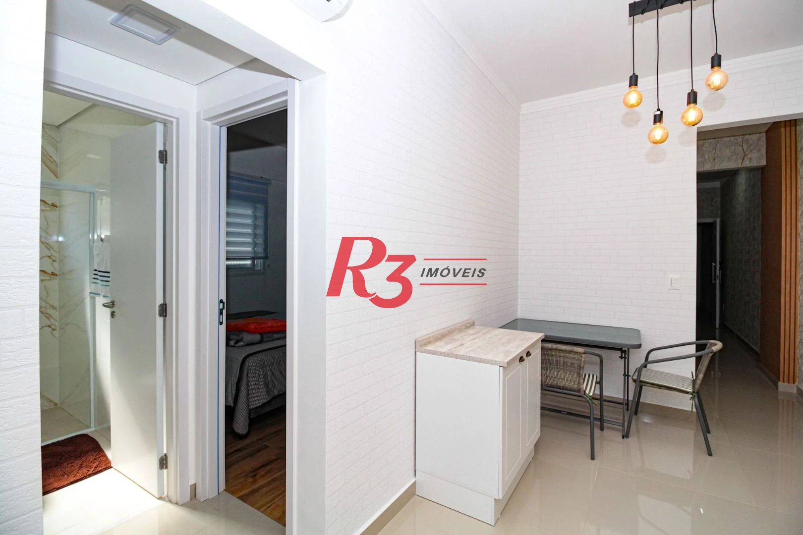 Apartamento com 2 dormitórios à venda, 69 m² por R$ 750.000,00 - Itararé - São Vicente/SP