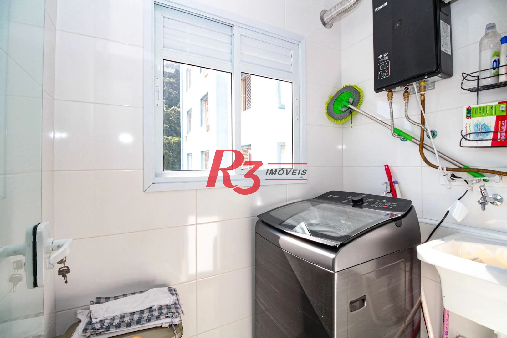 Apartamento com 2 dormitórios à venda, 69 m² por R$ 750.000,00 - Itararé - São Vicente/SP