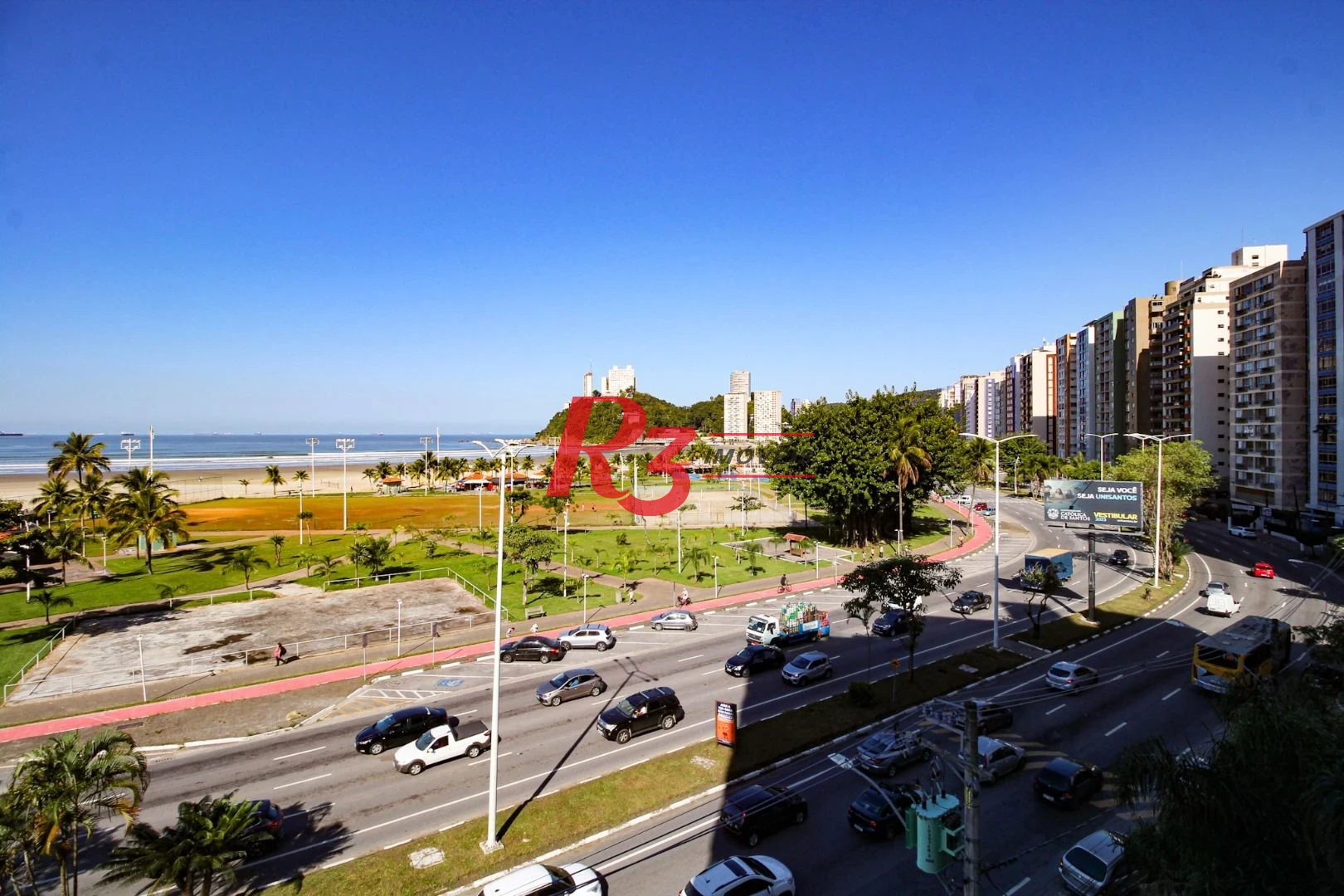 Apartamento com 3 dormitórios à venda, 108 m² por R$ 950.000,00 - Itararé - São Vicente/SP