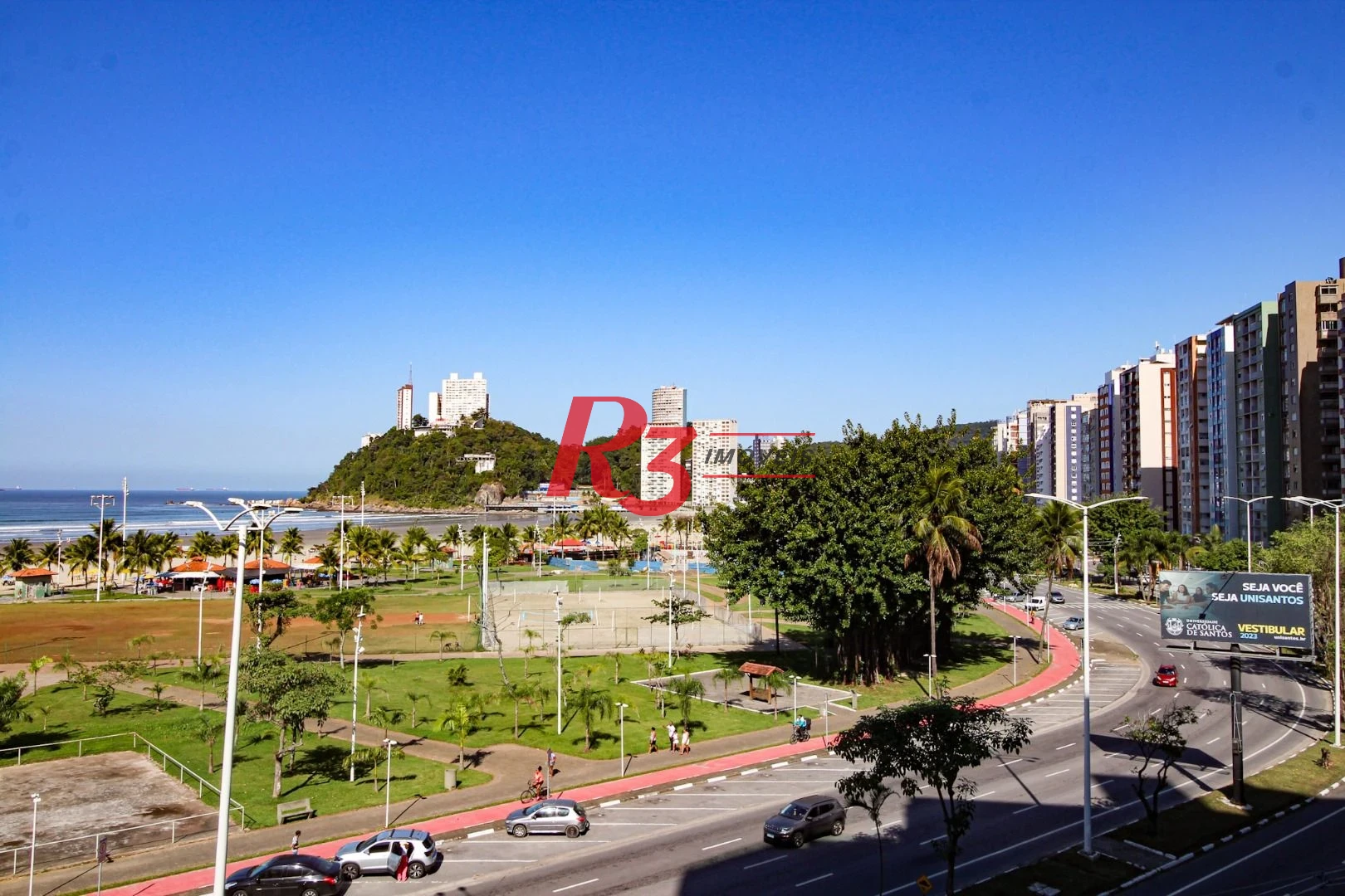 Apartamento com 3 dormitórios à venda, 108 m² por R$ 950.000,00 - Itararé - São Vicente/SP