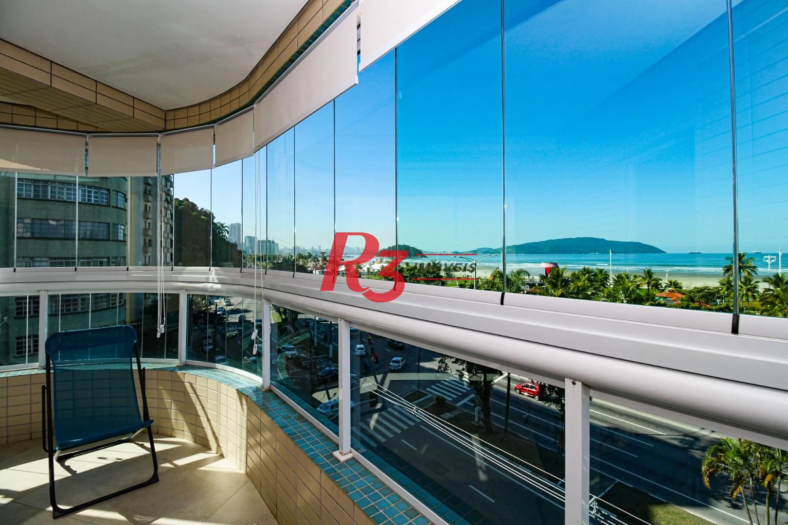 Apartamento com 3 dormitórios à venda, 108 m² por R$ 950.000,00 - Itararé - São Vicente/SP