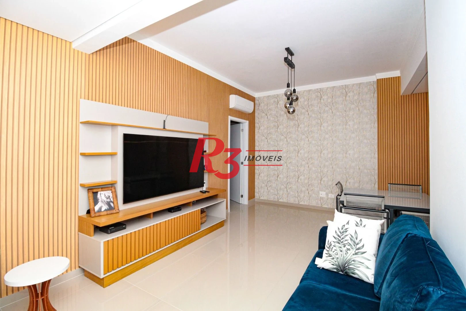 Apartamento com 3 dormitórios à venda, 108 m² por R$ 950.000,00 - Itararé - São Vicente/SP