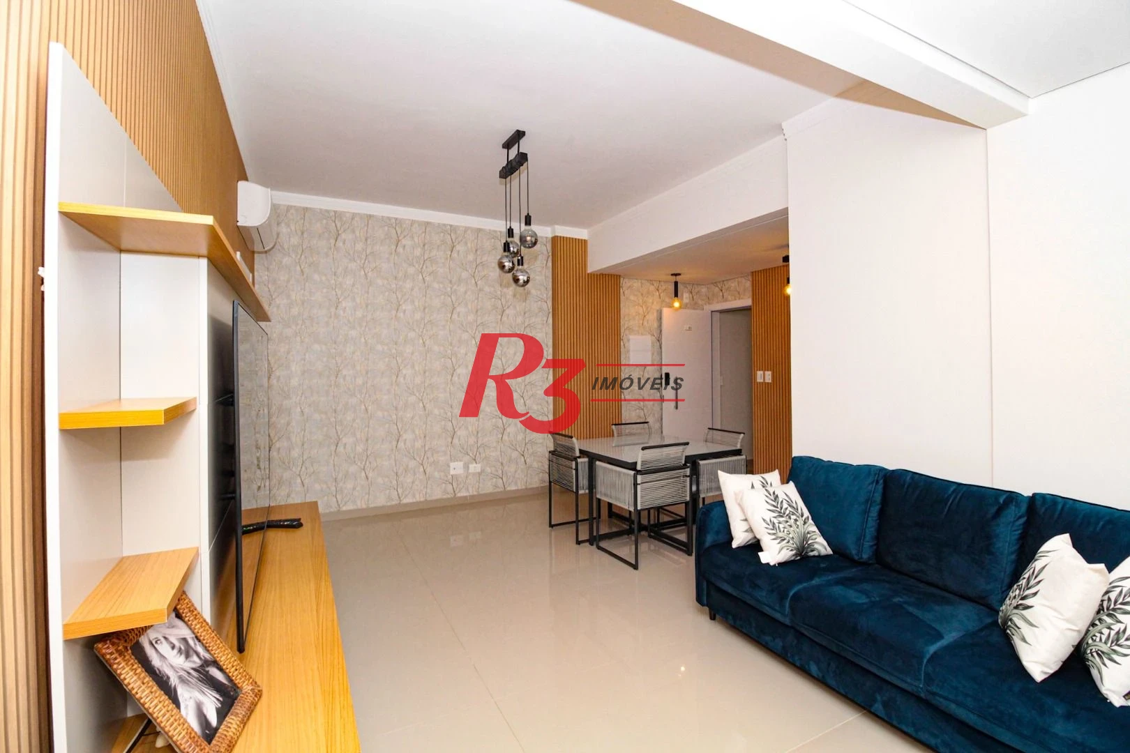 Apartamento com 3 dormitórios à venda, 108 m² por R$ 950.000,00 - Itararé - São Vicente/SP
