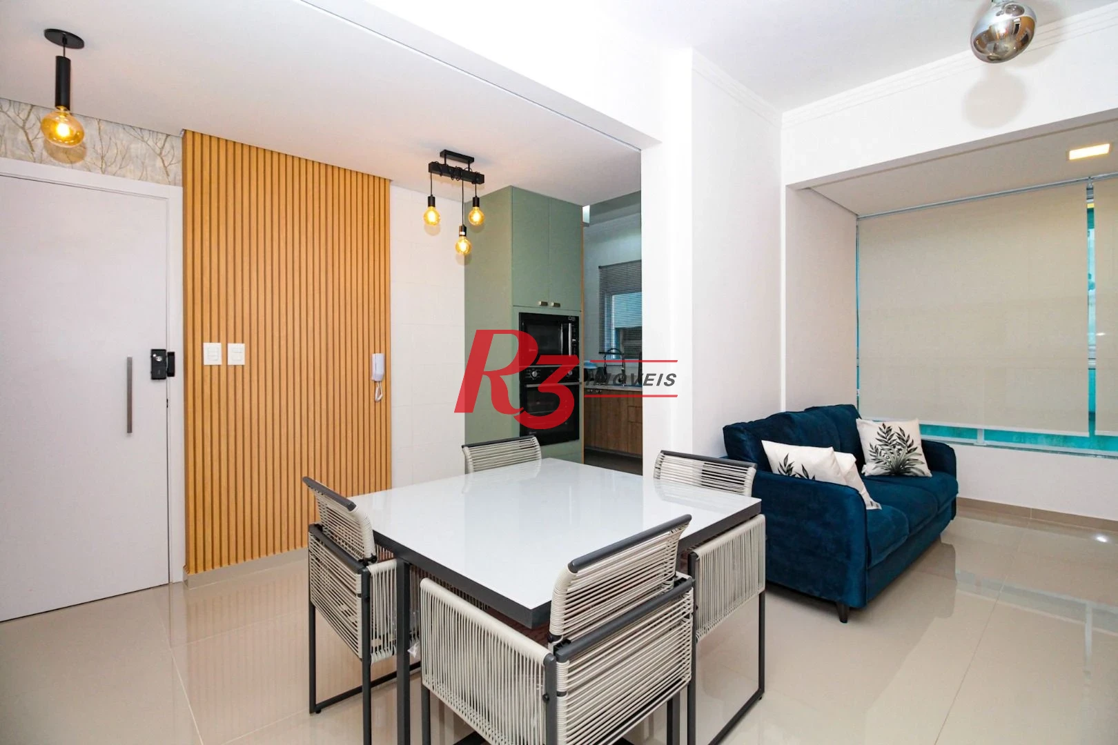 Apartamento com 3 dormitórios à venda, 108 m² por R$ 950.000,00 - Itararé - São Vicente/SP