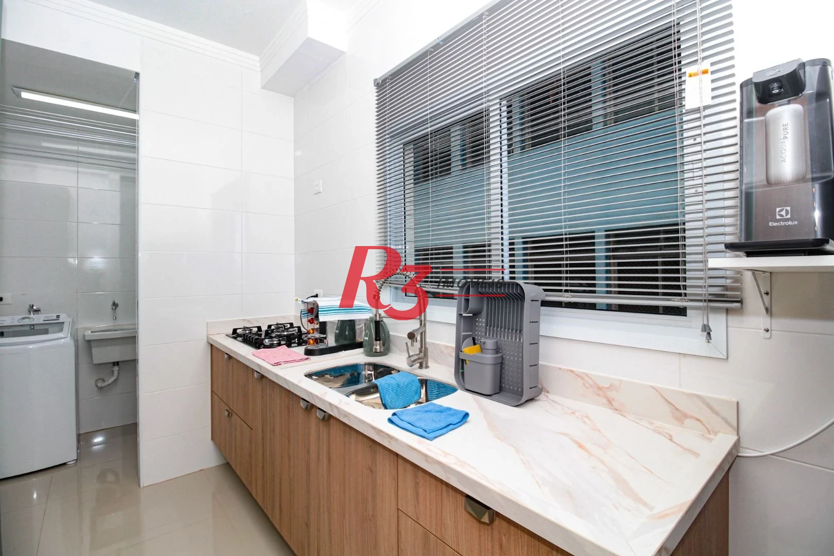 Apartamento com 3 dormitórios à venda, 108 m² por R$ 950.000,00 - Itararé - São Vicente/SP