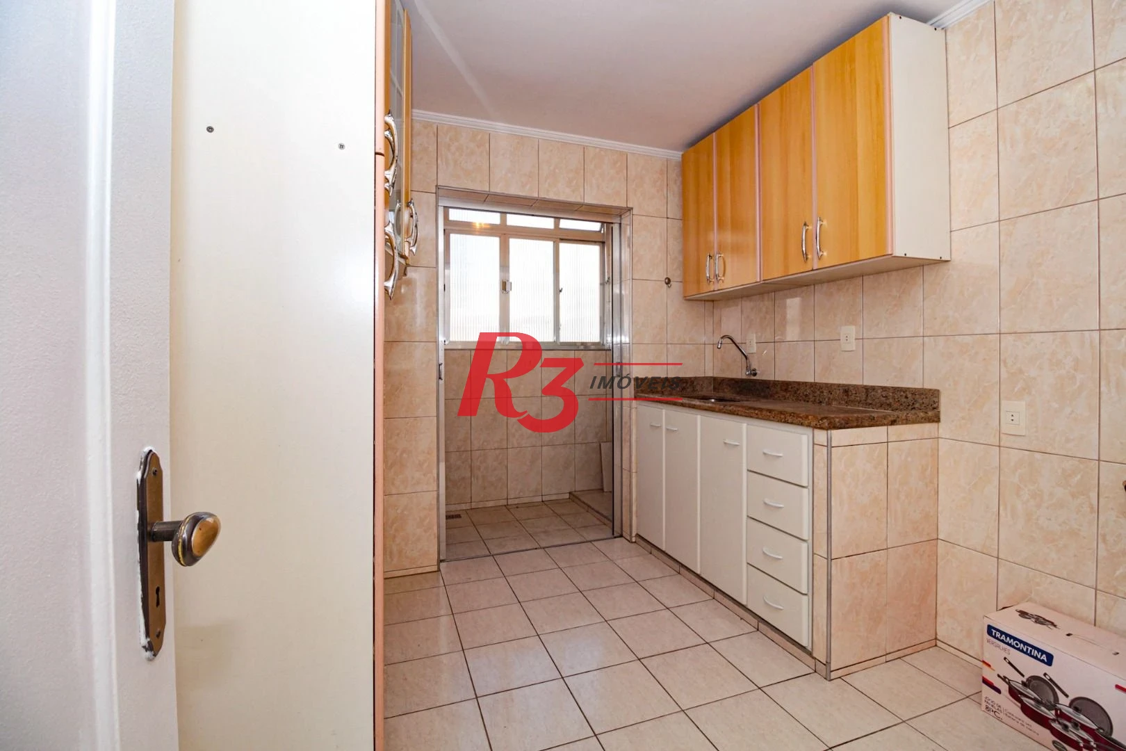 Apartamento com 2 dormitórios, 90 m² - venda por R$ 680.000,00 ou aluguel por R$ 5.906,00/mês - Gonzaga - Santos/SP