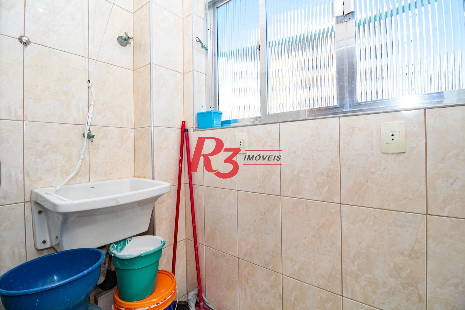Apartamento com 2 dormitórios, 90 m² - venda por R$ 680.000,00 ou aluguel por R$ 5.906,00/mês - Gonzaga - Santos/SP
