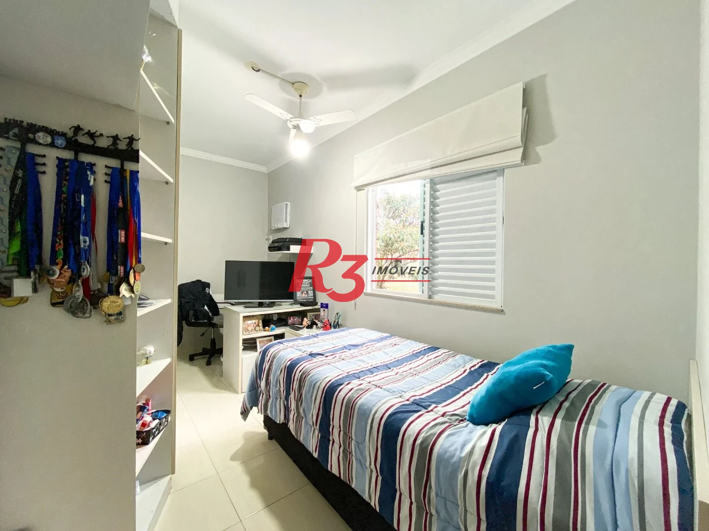 Sobrado com 3 dormitórios à venda, 130 m² por R$ 1.180.000,00 - José Menino - Santos/SP