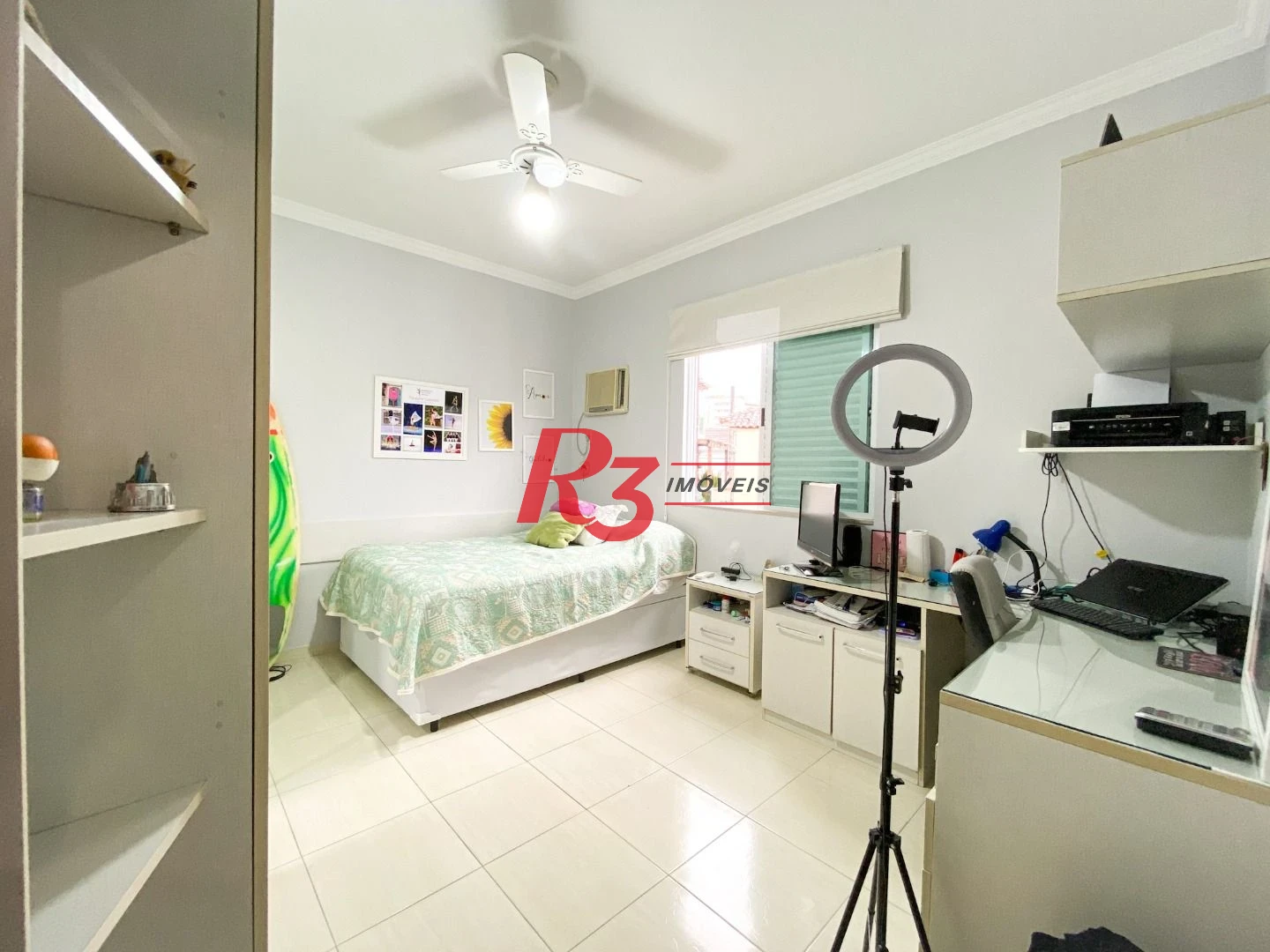 Sobrado com 3 dormitórios à venda, 130 m² por R$ 1.180.000,00 - José Menino - Santos/SP