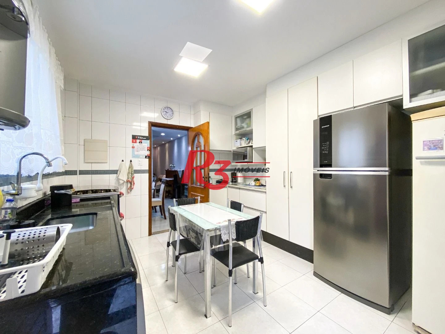 Sobrado com 3 dormitórios à venda, 130 m² por R$ 1.180.000,00 - José Menino - Santos/SP