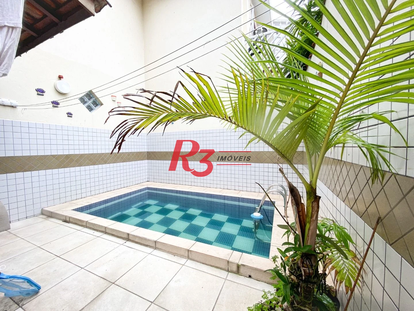 Sobrado com 3 dormitórios à venda, 130 m² por R$ 1.180.000,00 - José Menino - Santos/SP
