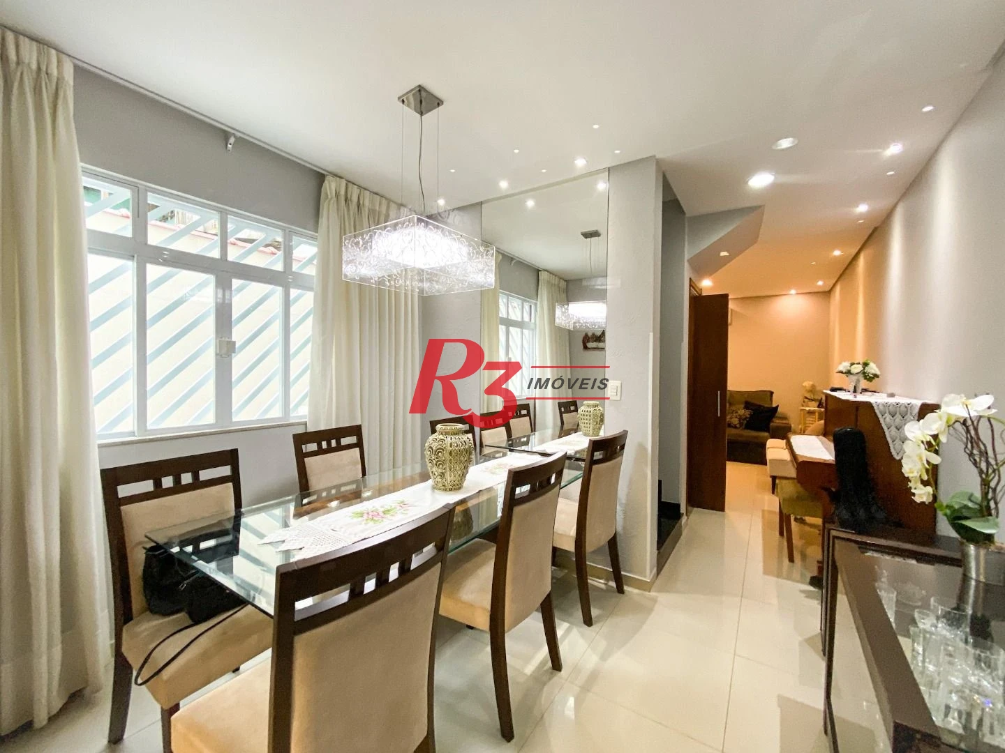 Sobrado com 3 dormitórios à venda, 130 m² por R$ 1.180.000,00 - José Menino - Santos/SP