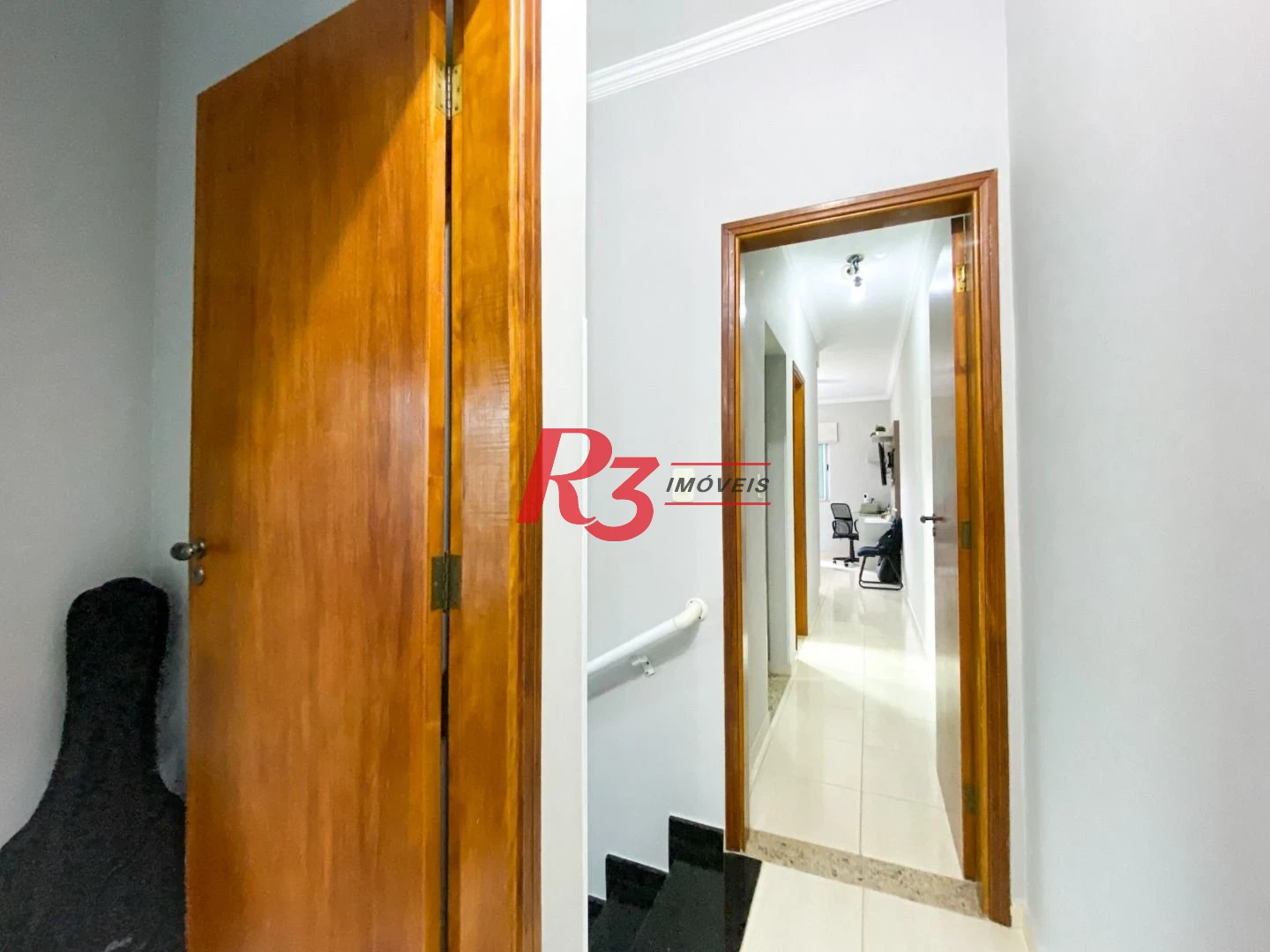 Sobrado com 3 dormitórios à venda, 130 m² por R$ 1.180.000,00 - José Menino - Santos/SP