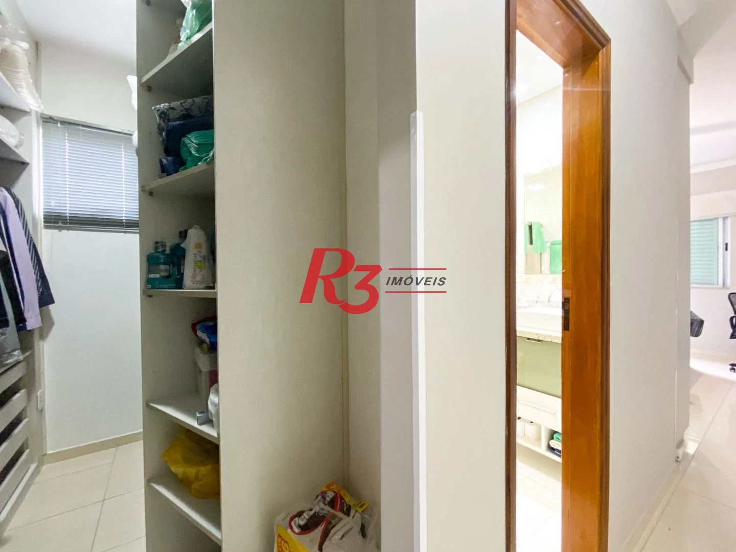 Sobrado com 3 dormitórios à venda, 130 m² por R$ 1.180.000,00 - José Menino - Santos/SP