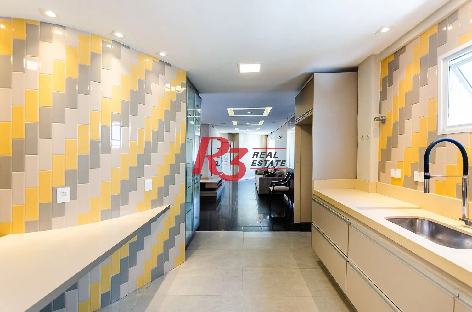 Cobertura, 374 m² - venda por R$ 1.190.000,00 ou aluguel por R$ 12.054,66/mês - Centro - São Vicente/SP