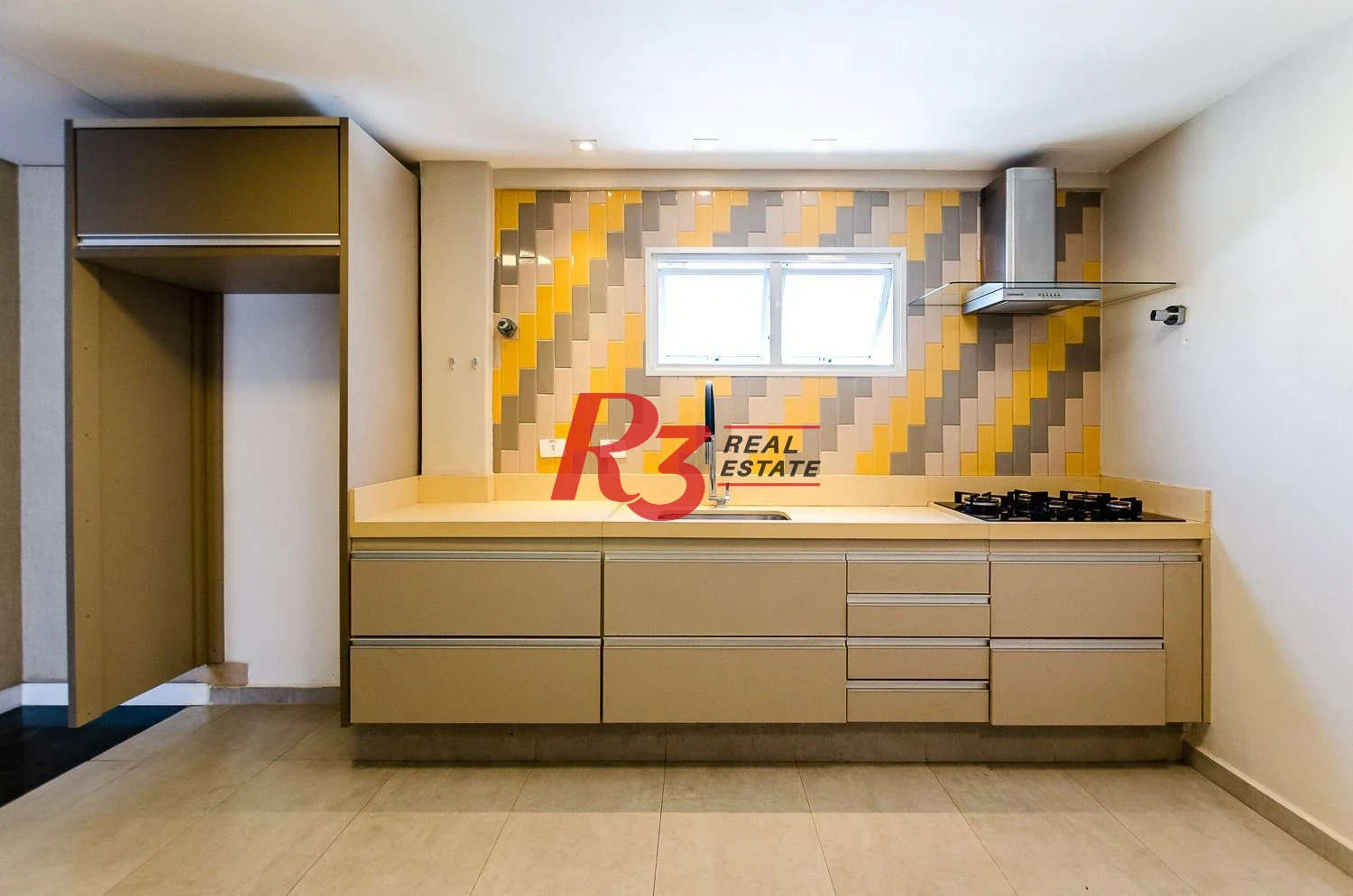 Cobertura, 374 m² - venda por R$ 1.190.000,00 ou aluguel por R$ 12.054,66/mês - Centro - São Vicente/SP