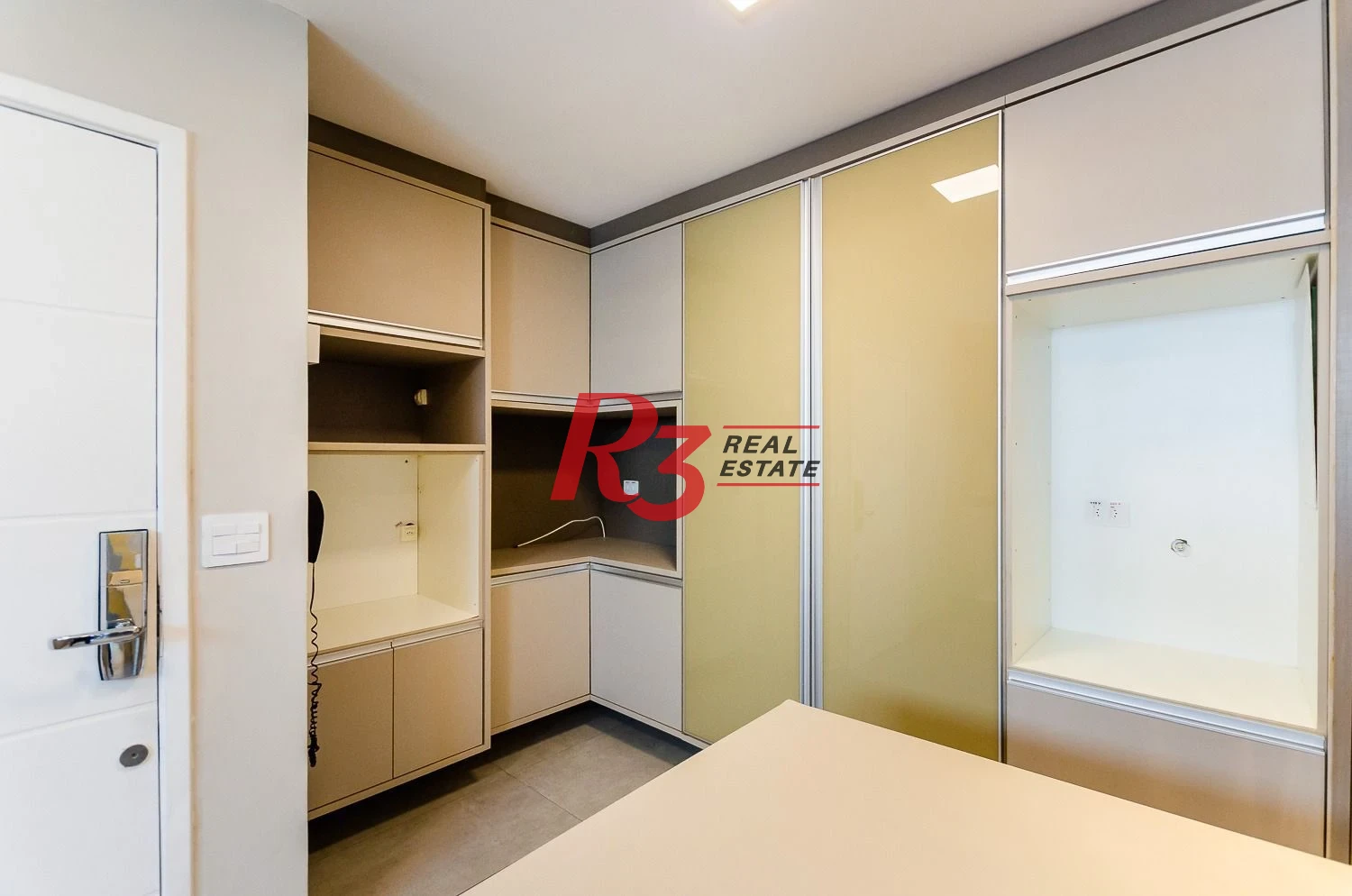 Cobertura, 374 m² - venda por R$ 1.190.000,00 ou aluguel por R$ 12.054,66/mês - Centro - São Vicente/SP