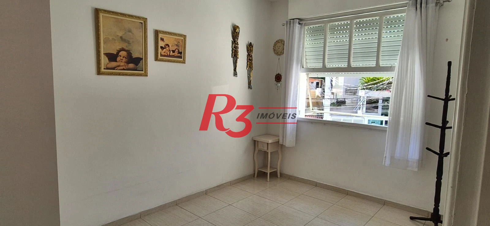 Apartamento com 2 dormitórios à venda, 71 m² por R$ 390.000,00 - Marapé - Santos/SP