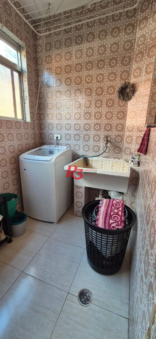 Apartamento com 2 dormitórios à venda, 71 m² por R$ 390.000,00 - Marapé - Santos/SP
