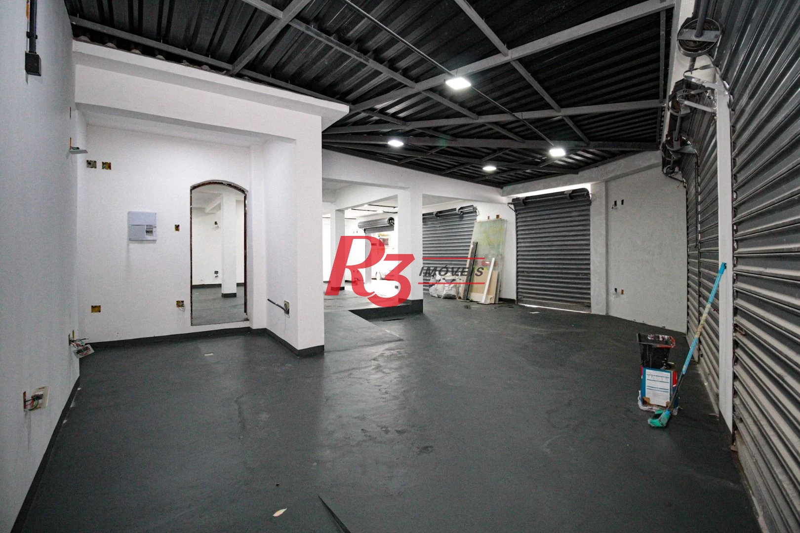 Sobrado para alugar, 225 m² por R$ 9.290,00/mês - Marapé - Santos/SP