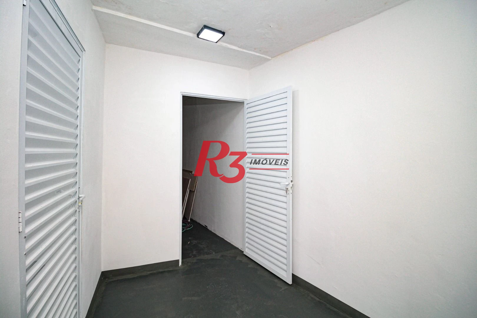 Sobrado para alugar, 225 m² por R$ 9.290,00/mês - Marapé - Santos/SP