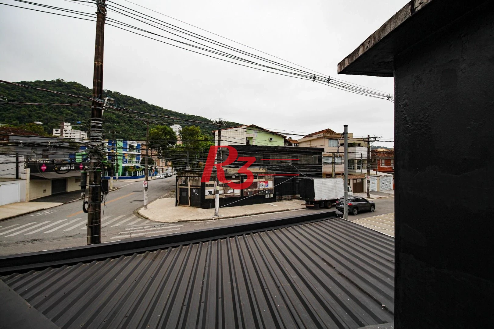 Sobrado para alugar, 225 m² por R$ 9.290,00/mês - Marapé - Santos/SP